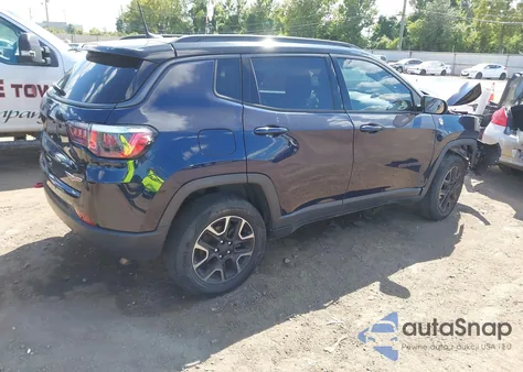 2019 Jeep Compass Trailhawk 4X4 из США, поврежденный, VIN 3C4NJDDB3KT747894